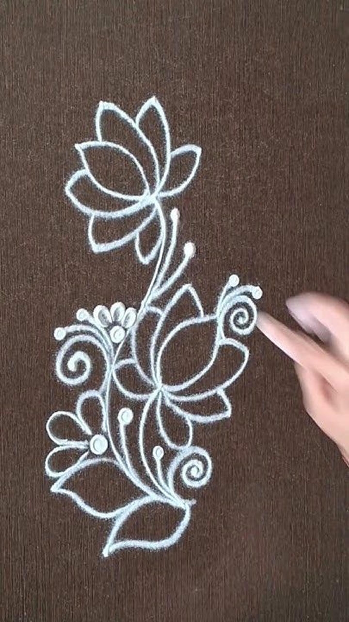 Modern Simple Rangoli Design