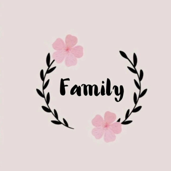 Royal Family Group Name For WhatsApp DP