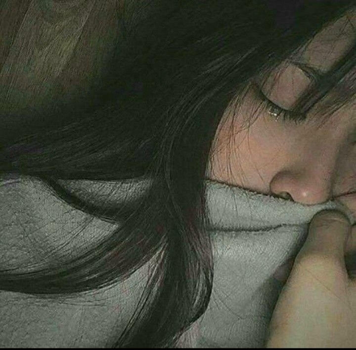 Sad Girl DP no face