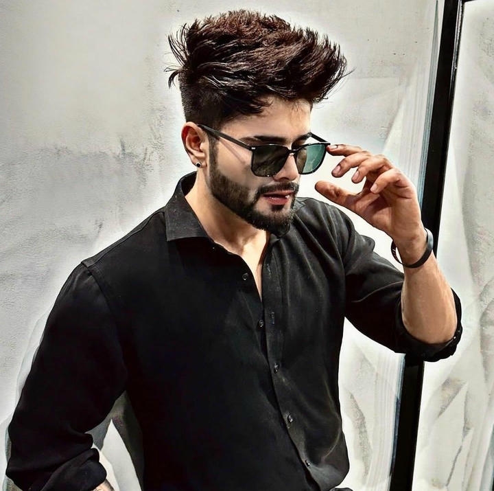 Smart Insta DP For Boys