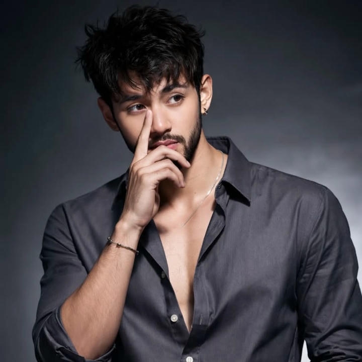 Unique Insta DP For Boys