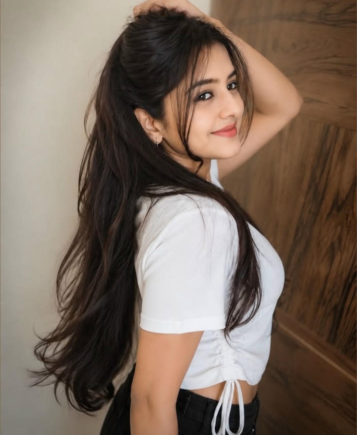 cute girl pic for dp profile