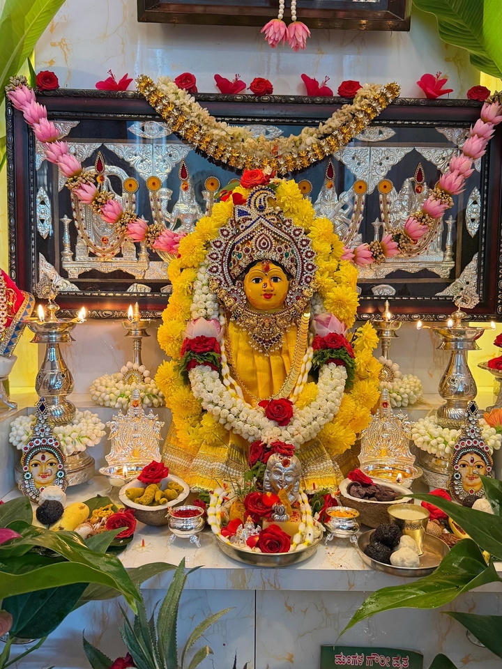varamahalakshmi festival date 2025