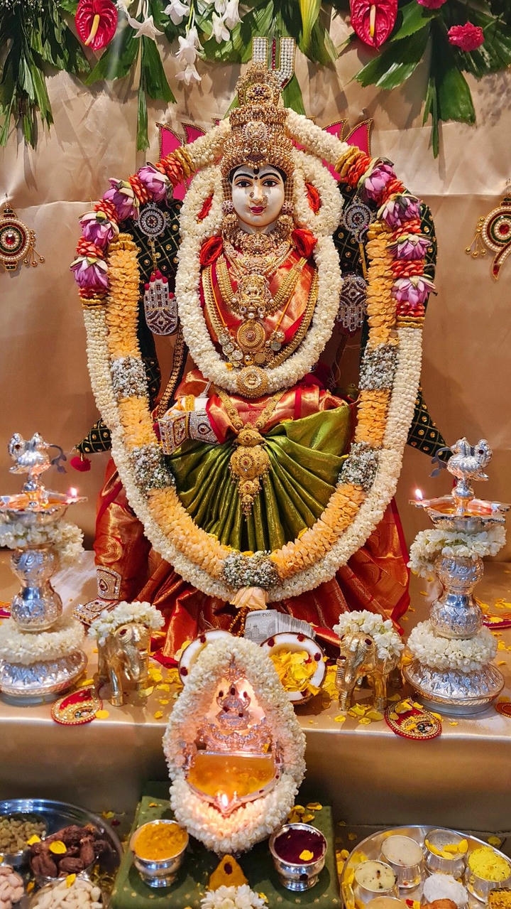 varamahalakshmi puja date 2025